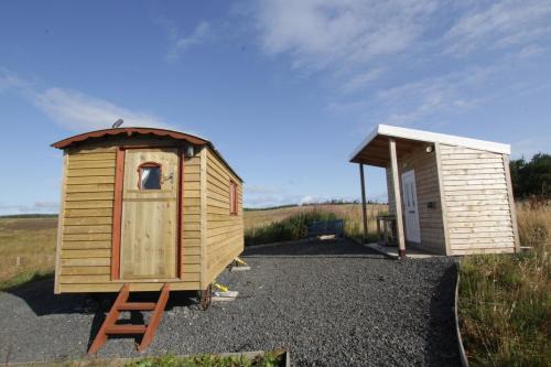 The Rumster Hut