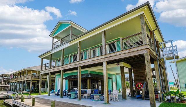 The Salty Dog at Copano Bay | Bay Views
