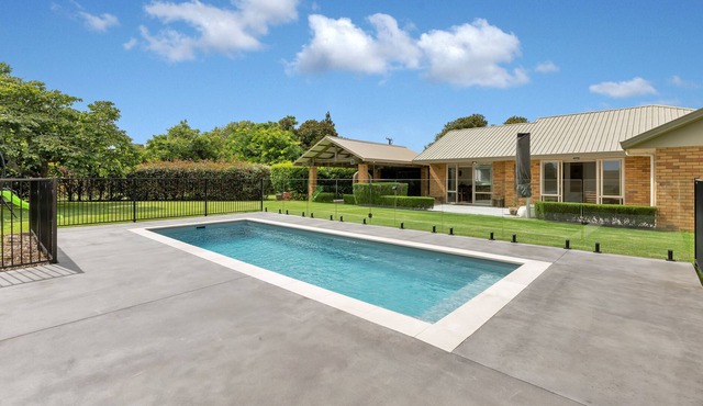 THE SAVAGE PATCH - KERIKERI HOLIDAY HOME, family friendly in Kerikeri