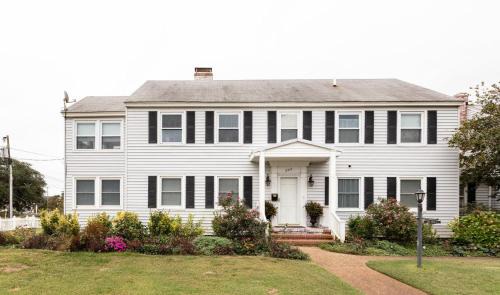 The Seashore Getaway House