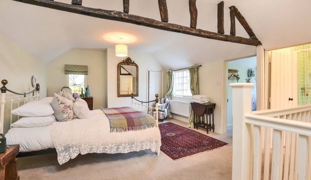 The Secret Cottage in the centre of historic Kimbolton village, Cambridgeshire