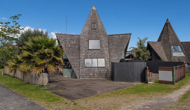 The Sorting Hat - Pauanui Holiday Home