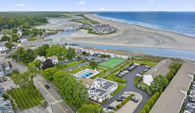 The Sparhawk Oceanfront Resort