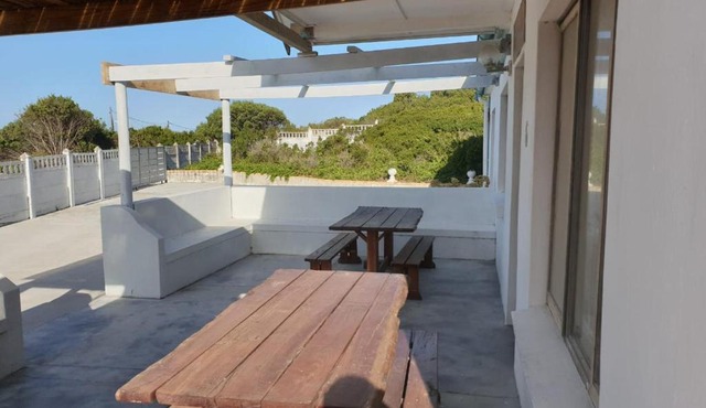 The Summer Place - Arniston Waenhuiskrans