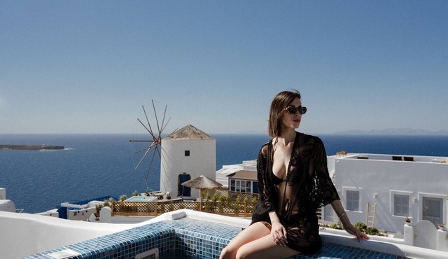 The Sunset WindMill - 3 bedroom, 3 bathroom villa with outdoor jetted tub!