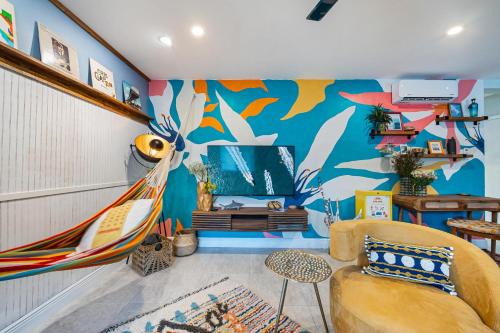 The SurfSide Hideout Charming Cozy Central
