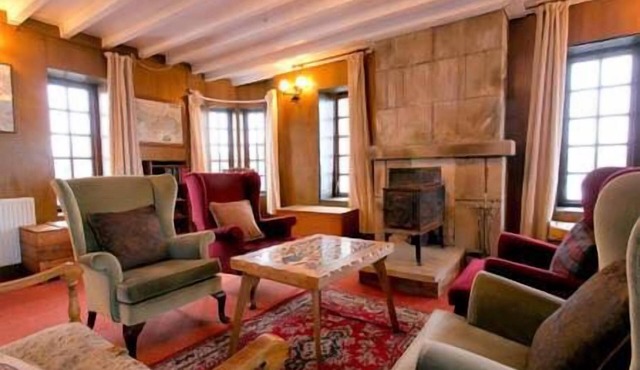 The Tower at Plane Castle-Sleeps 4-Pets Ok-Parking