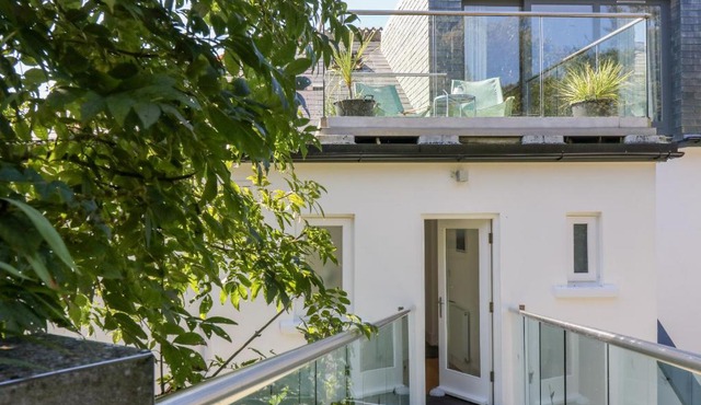 The Upper Deck