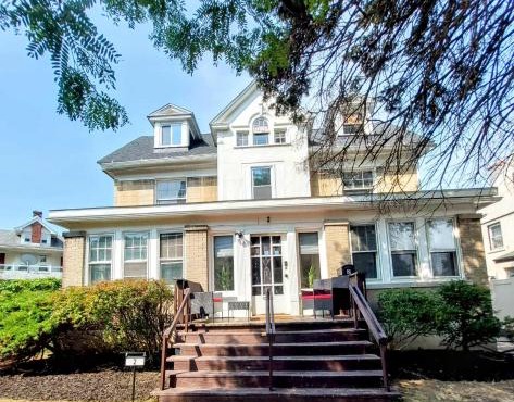 The Victorian House
