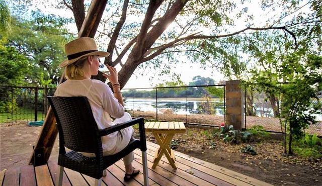 The Waterfront, Maun