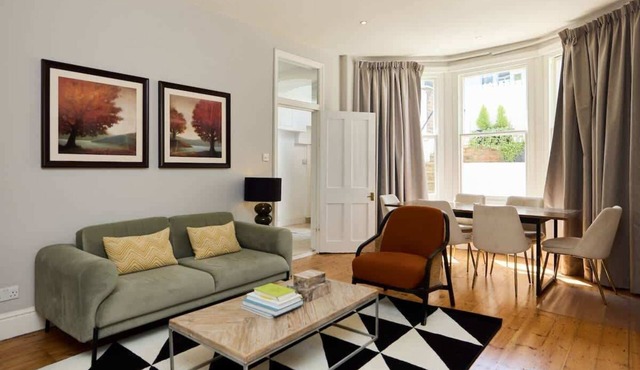 The West Kensington Hideout