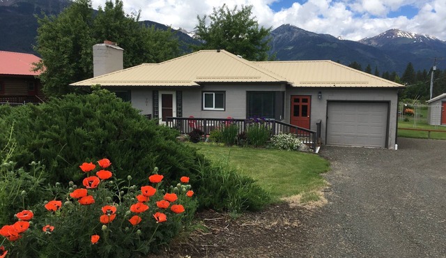 The Wild Iris House