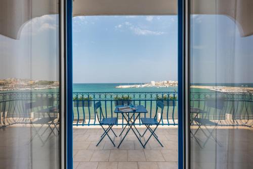 The Window On The Sea