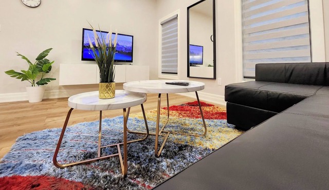 The Zen Escape Modern Queen-Bed Full Apartment