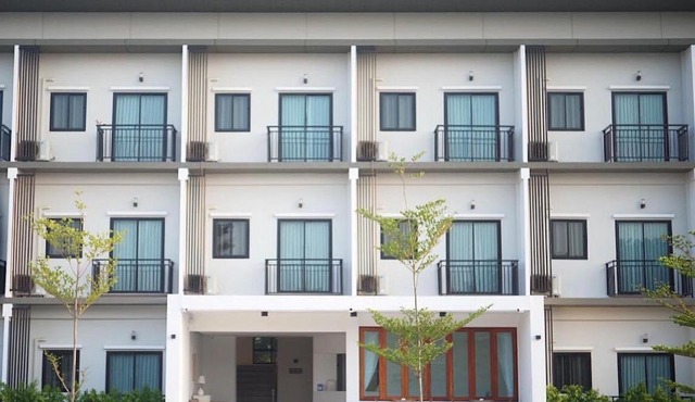 Thezen Hotel