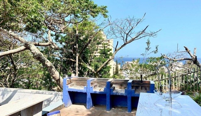 This apartment is a 3 bedroom(s), 2 bathrooms, located in Dolphin Coast, KwaZulu-Natal.