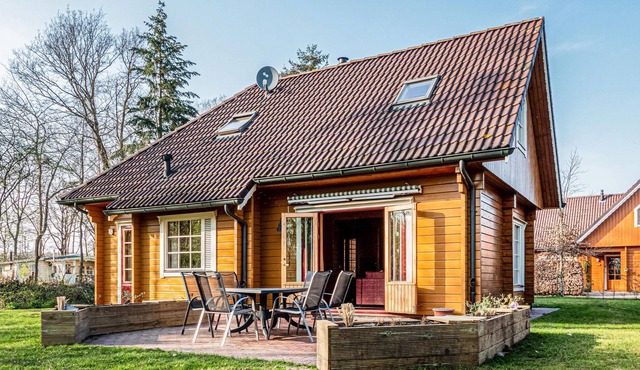 This atmospheric vacation home in Ruurlo is built in Finnish style.