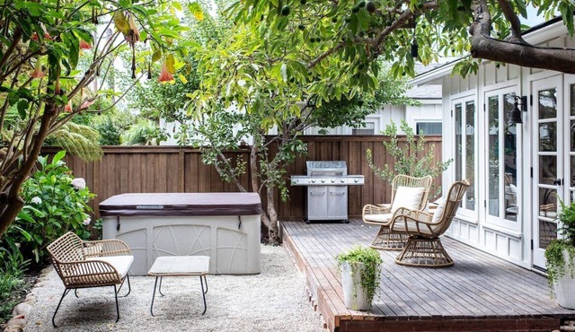 This cottage is a 0 bedroom(s), 1 bathrooms, located in Montecito, CA.
