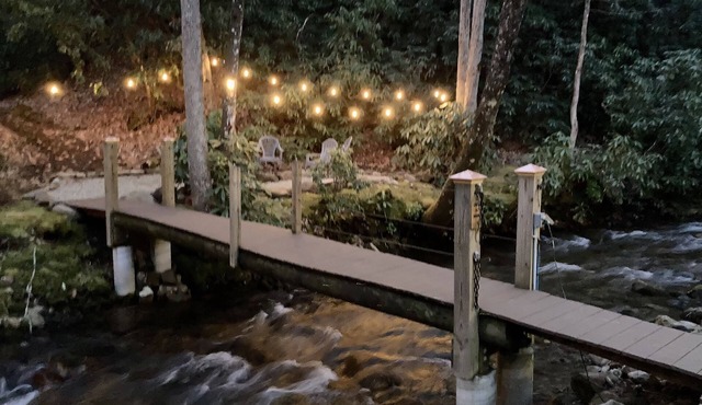 This Is It! Creekside Cabin with Hot Tub, Fire Pit & Starlink High Speed WiFi!