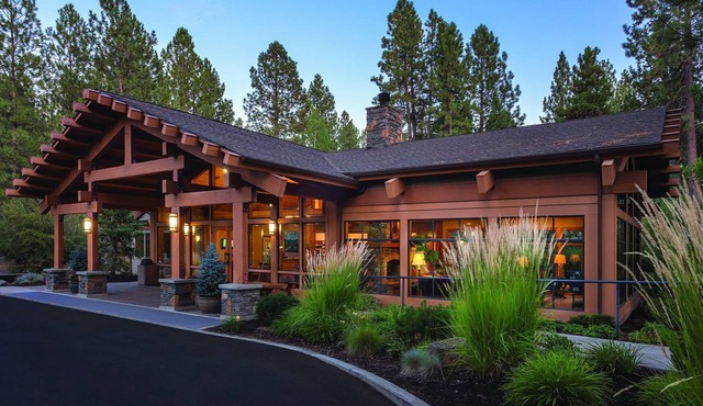 This resort & location is simply Heaven !