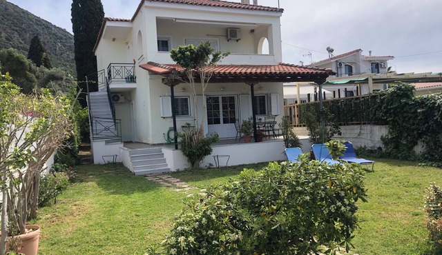 This unique space has its own style, in front of the sea with the best sunset.