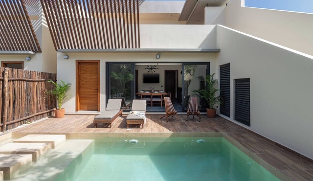 This villa is a 4 bedroom(s), 4 bathrooms, located in Tulum, QR.