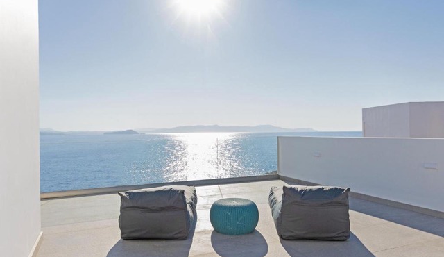 Tholaria Villa