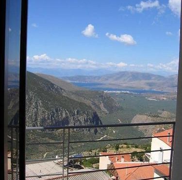 THOLOS HOTEL