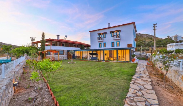 Thomas Suites Datça