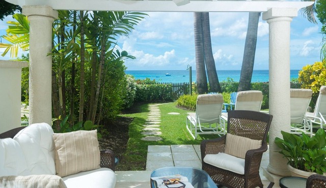 Three Bedroom Beach Front Townhouse with Private Plunge Pool - Enquire Today