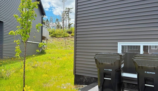 Three Bedroom cozy apartment with patio