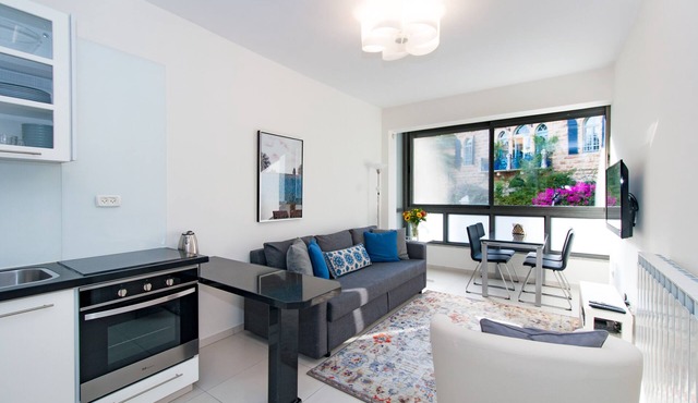 three bedroom home with a view