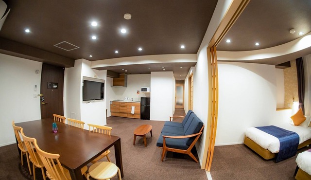 Three Bedroom Suite - Three Bedroom Suite/Osaka Ōsaka