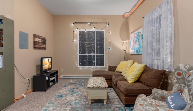 Three Connected Quirky Condos By Beach! - Twilight Condo