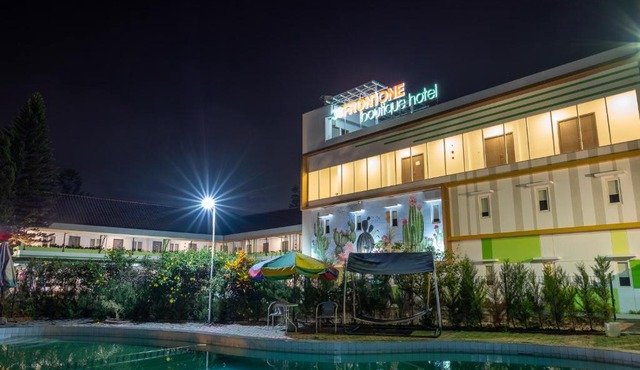 Three Eight Front One Boutique Batu Malang