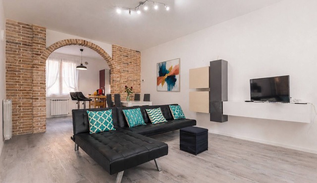 Three-level Terraced House in Montegrotto Terme, with private garden