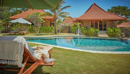 Three Monkeys Villas