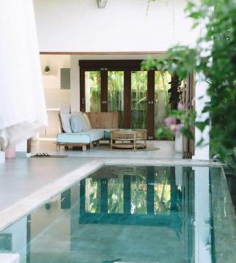 Three Palms Surf & Stay Medewi
