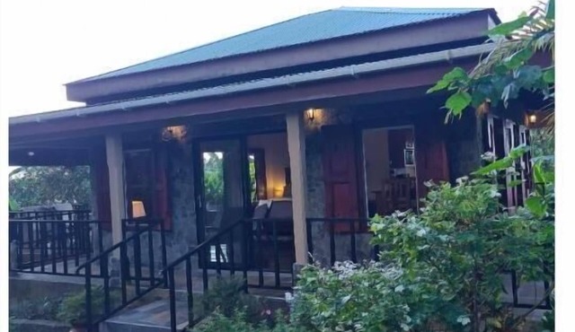 Three Peaks Mountain LodgenROMANCE, RELAXATION & REJUVENATION awaits you!