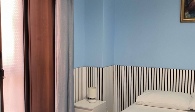 Three-room apartment with 2 bathrooms for couples or families