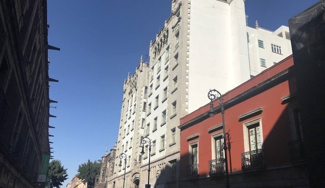 Three rooms 3 baths Flat in the heart of Mexico City Centro histórico