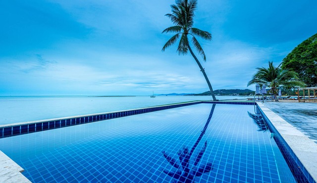 Three Trees Samui Resort - Sarocha Villa