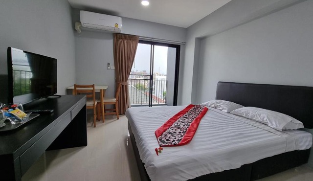 Tiara Place