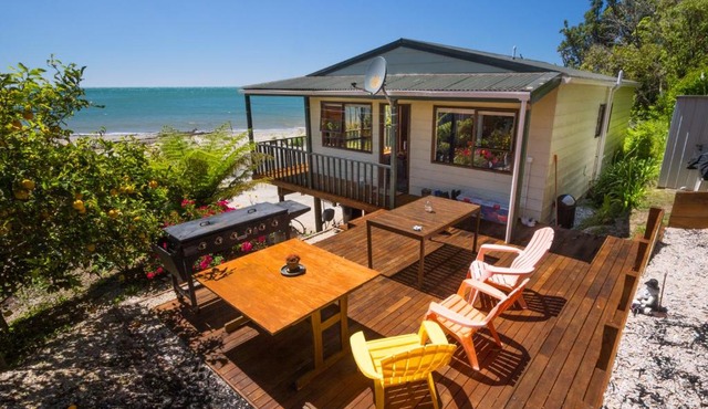 Tidal Treasure - Collingwood Holiday Home