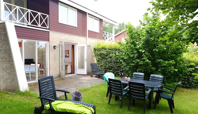 Tidy house near Emslandermeer