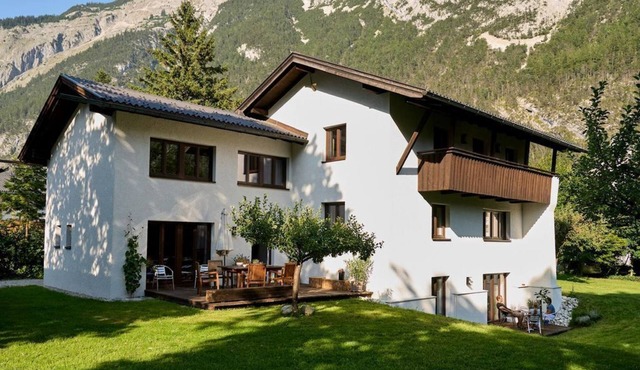 Tilli's Garden, Austria