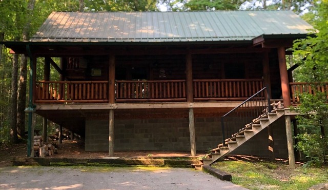 Timberwolf-Beautiful cabin near Big South Fork