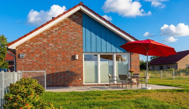 Time for me - vacation home with garden, terrace and fireplace on the North Sea