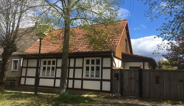 Time out in the half-timbered holiday home Landlaune in the Oderbruch (1 h drive from Berlin)