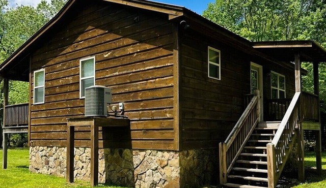 Timmons Gorgeous Cabin on Nottely River